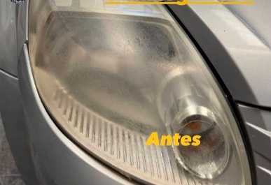 Antes: Óptica delantera opaca y amarillenta antes, y la misma óptica transparente después de la restauración